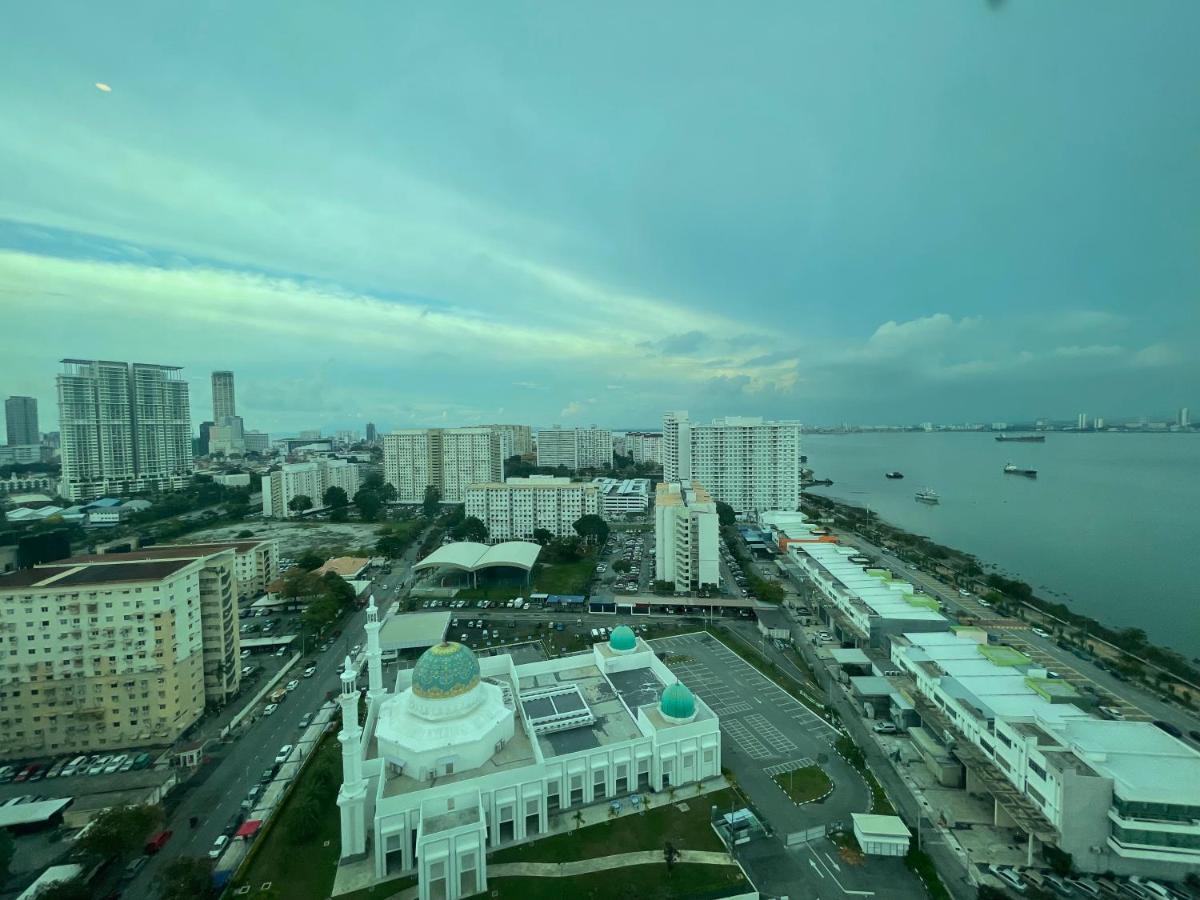 Premier Suite At Maritime George Town Ngoại thất bức ảnh