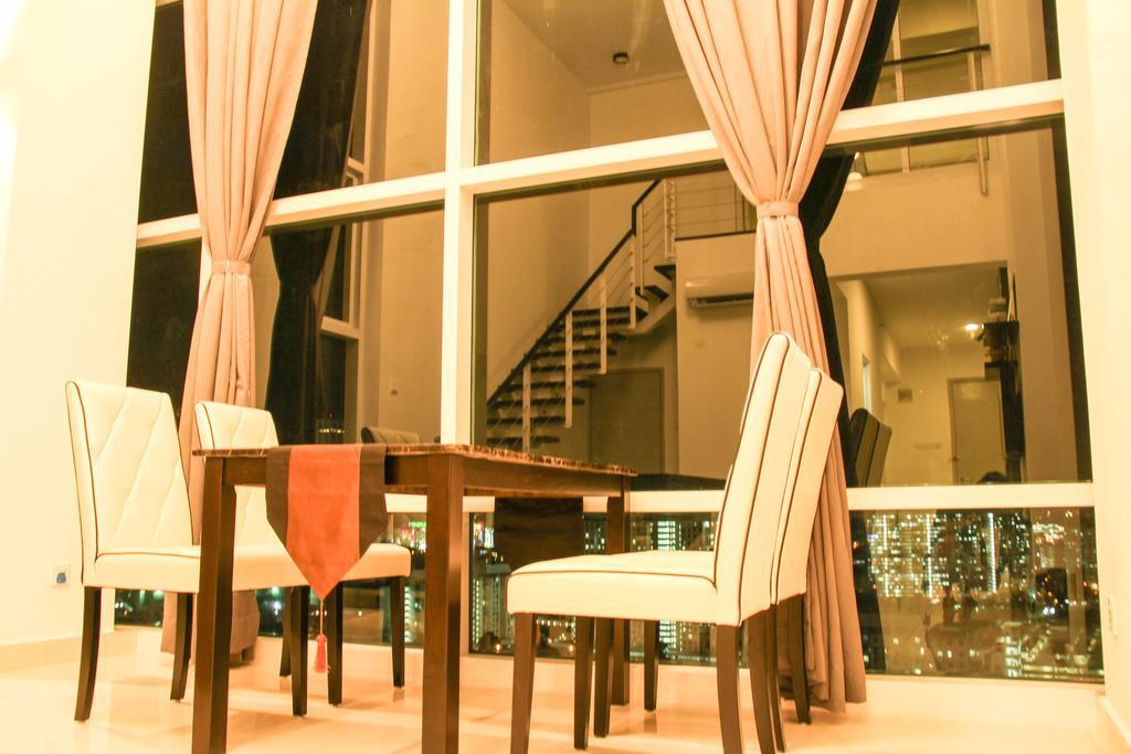 Premier Suite At Maritime George Town Ngoại thất bức ảnh